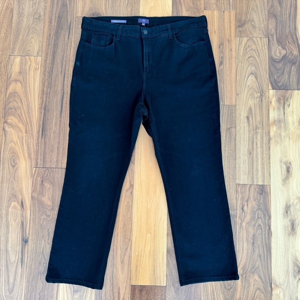 NYDJ Lift Tuck Soft High Rise Marilyn Straight Jeans Size 18 W Black - Picture 3 of 13